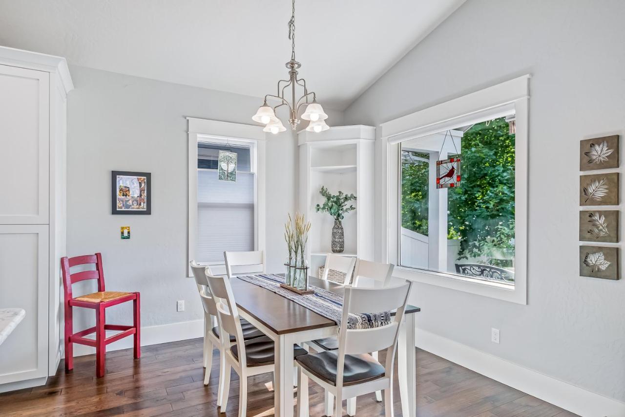 Classic Coeur D'Alene Estate Ngoại thất bức ảnh